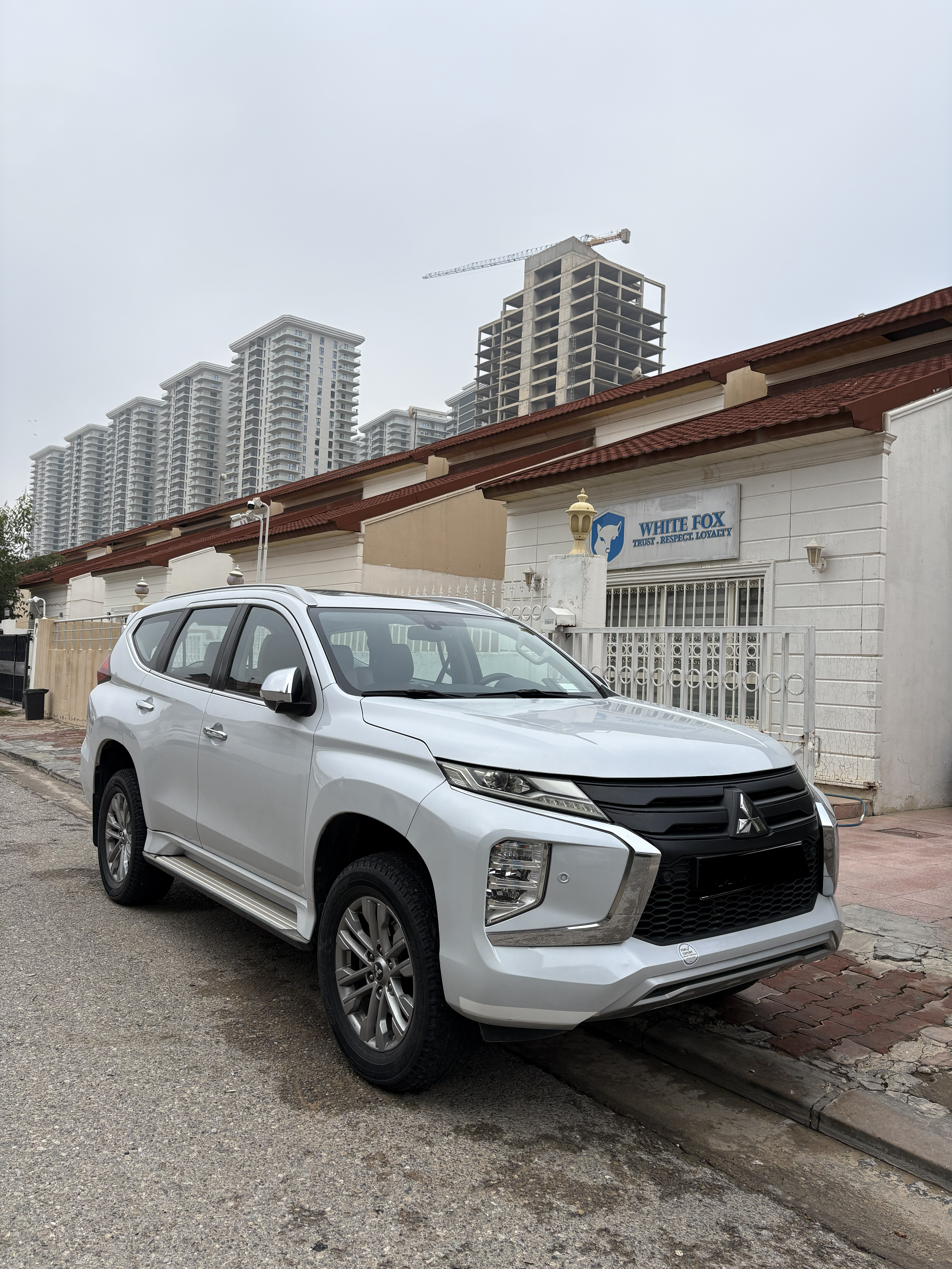 Mid size SUV