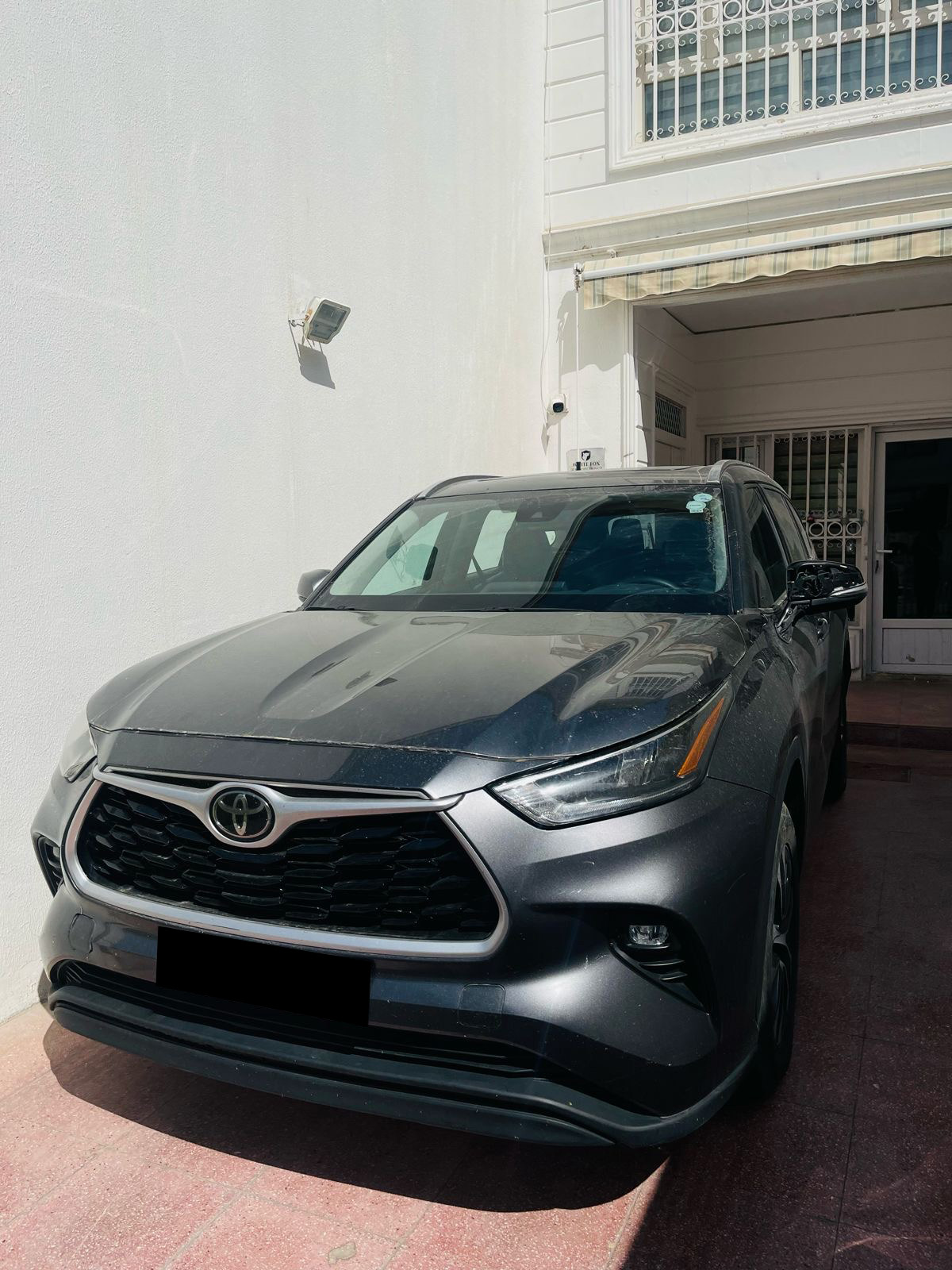 Mid size SUV